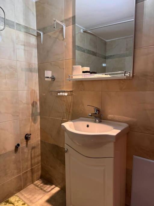 Appartement Family Woodland Oasis Vipgreece à Kírinthos Extérieur photo