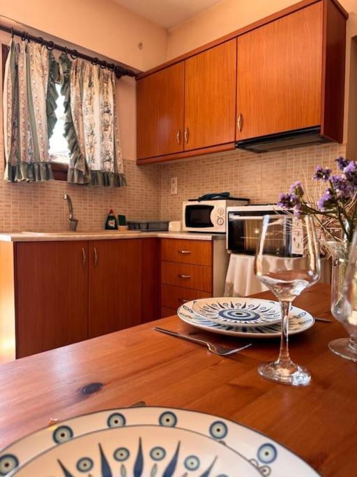Appartement Family Woodland Oasis Vipgreece à Kírinthos Extérieur photo