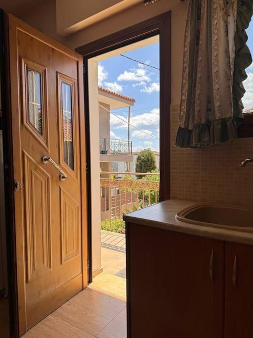 Appartement Family Woodland Oasis Vipgreece à Kírinthos Extérieur photo