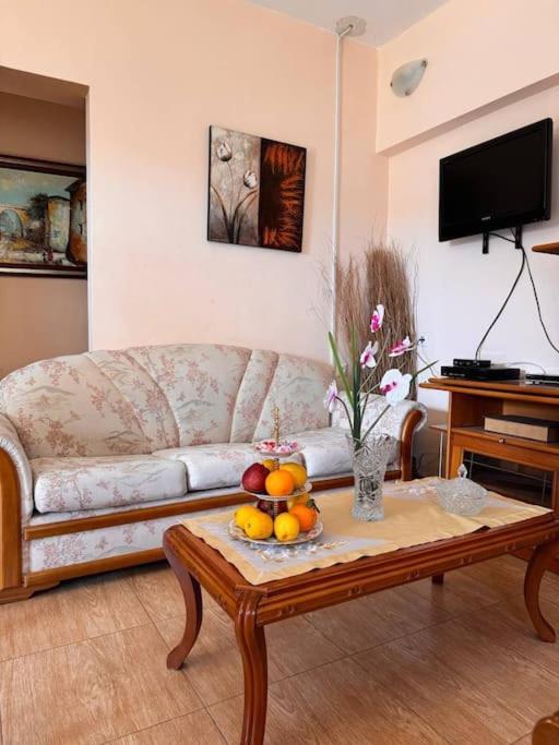 Appartement Family Woodland Oasis Vipgreece à Kírinthos Extérieur photo